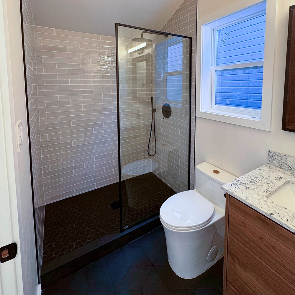 Modern Bathroom 1 Image 1